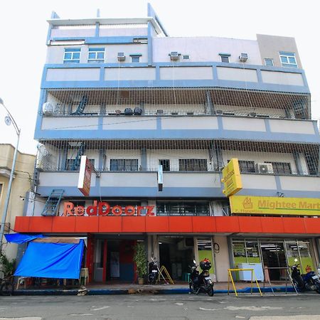 Reddoorz @ P Florentino Street Sampaloc مانيلا المظهر الخارجي الصورة