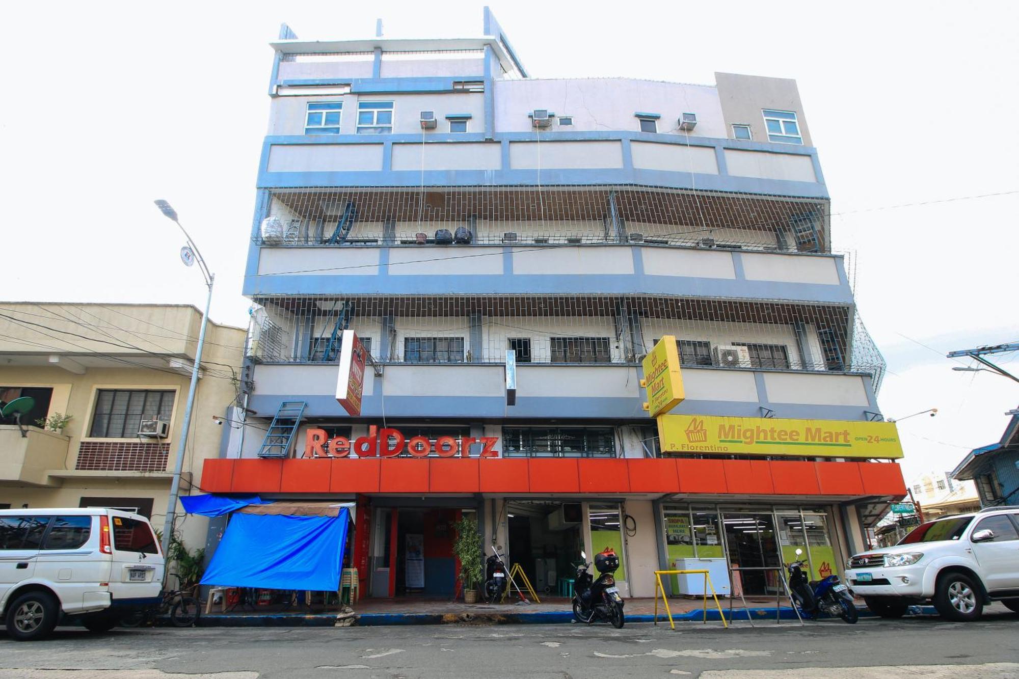 Reddoorz @ P Florentino Street Sampaloc مانيلا المظهر الخارجي الصورة